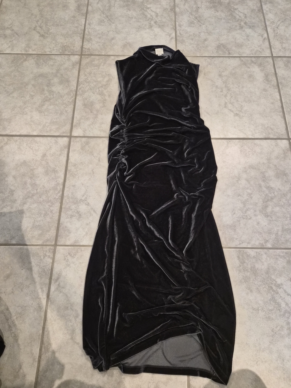 Grey Velvet Maxi Dress with Side Ruchin